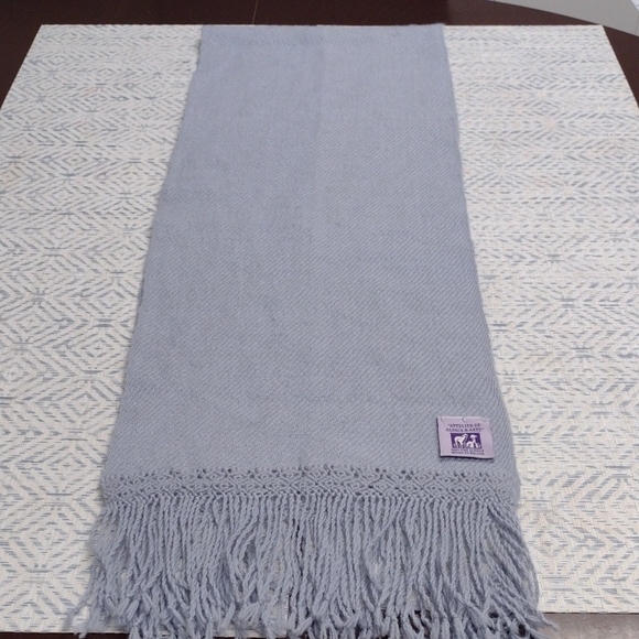 Attelier De Alpaca & Arte 100%alpaca Elegant Gray Fringed Scarf - Picture 4 of 8